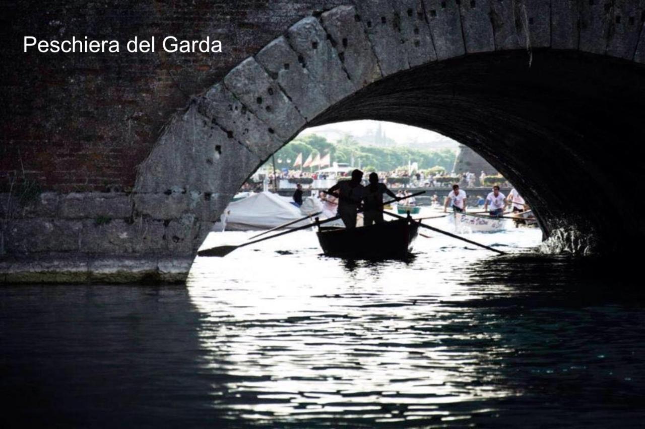 Appartamento "Il Vicolo" Peschiera del Garda Buitenkant foto