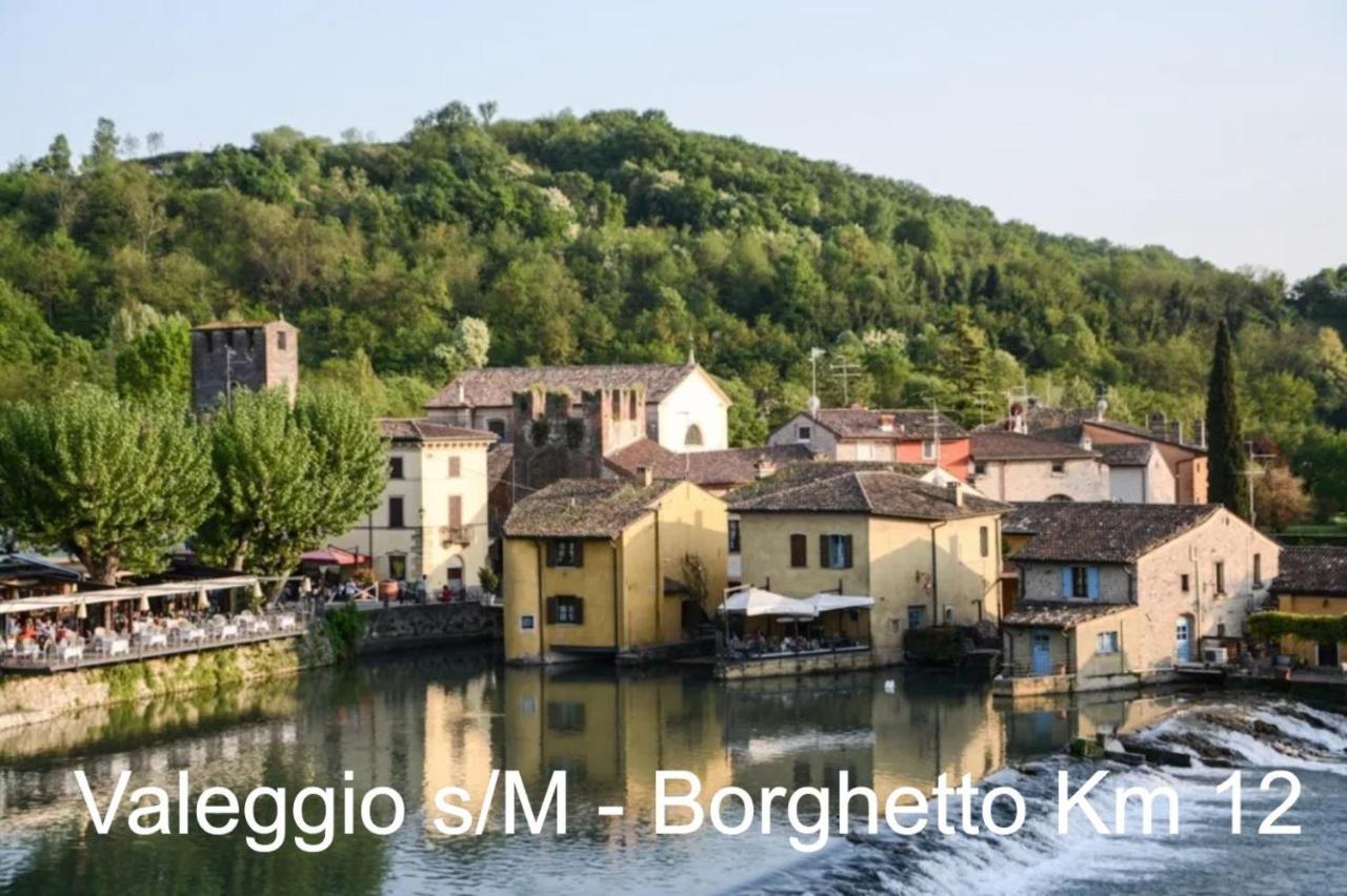 Appartamento "Il Vicolo" Peschiera del Garda Buitenkant foto