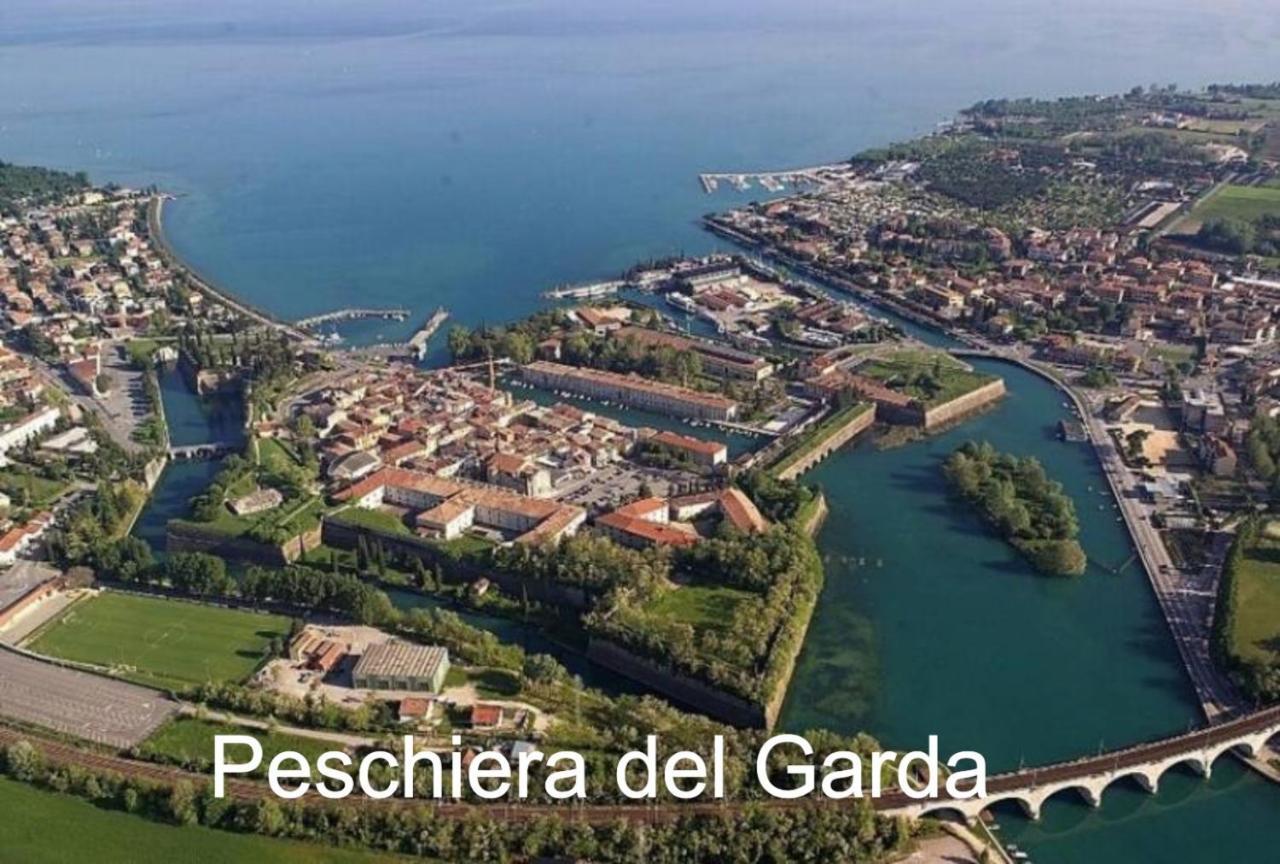 Appartamento "Il Vicolo" Peschiera del Garda Buitenkant foto